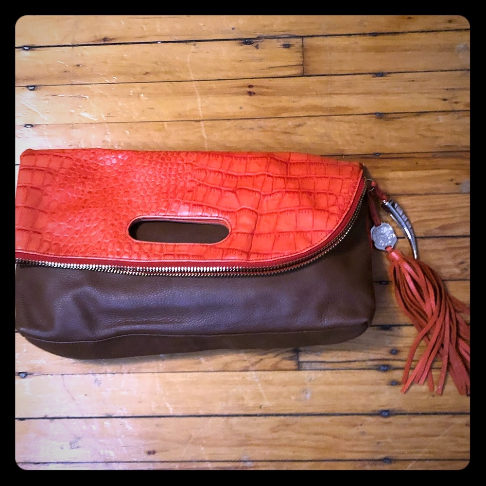 Vince Camuto clutch!!!